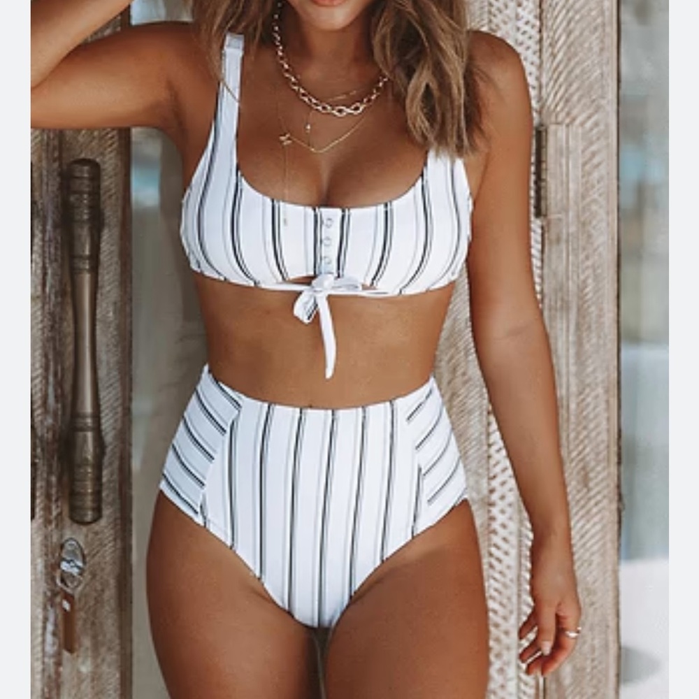 Cupshe Striped White and Black high waisted Bikini Set